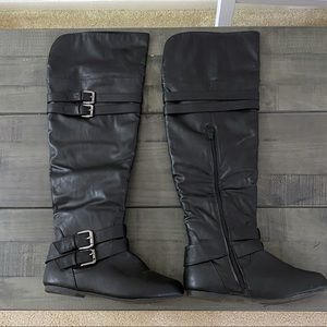TOP Moda | Size 9 | Calf High Boot